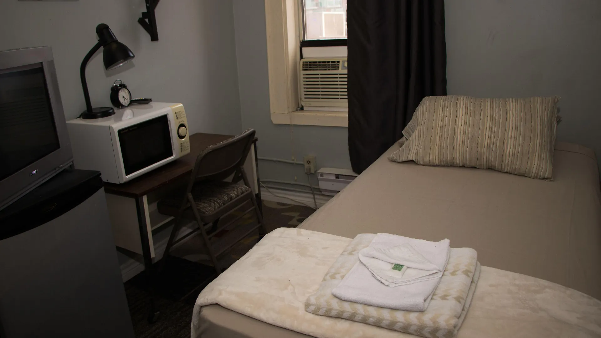 トロント セント ローレンス レジデンス アンド スイーツホステル 0*,