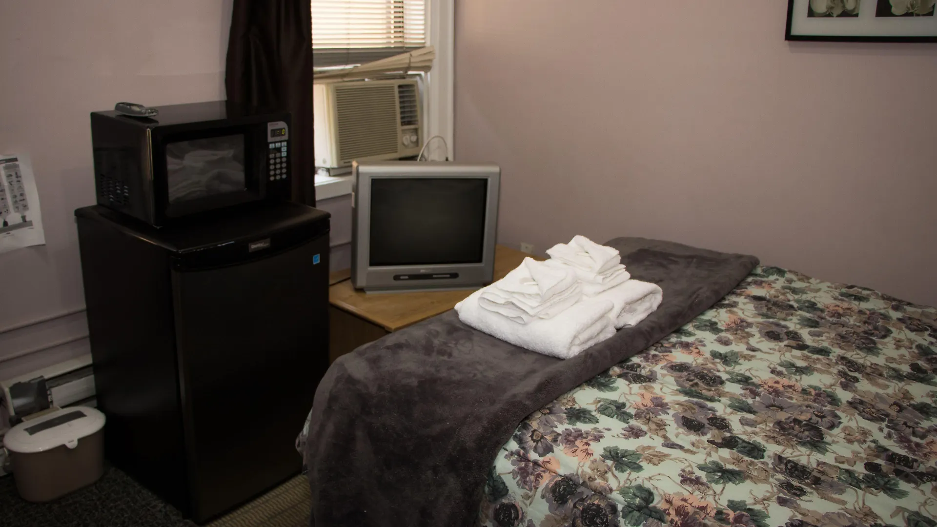 ホステル トロント セント ローレンス レジデンス アンド スイーツホステル