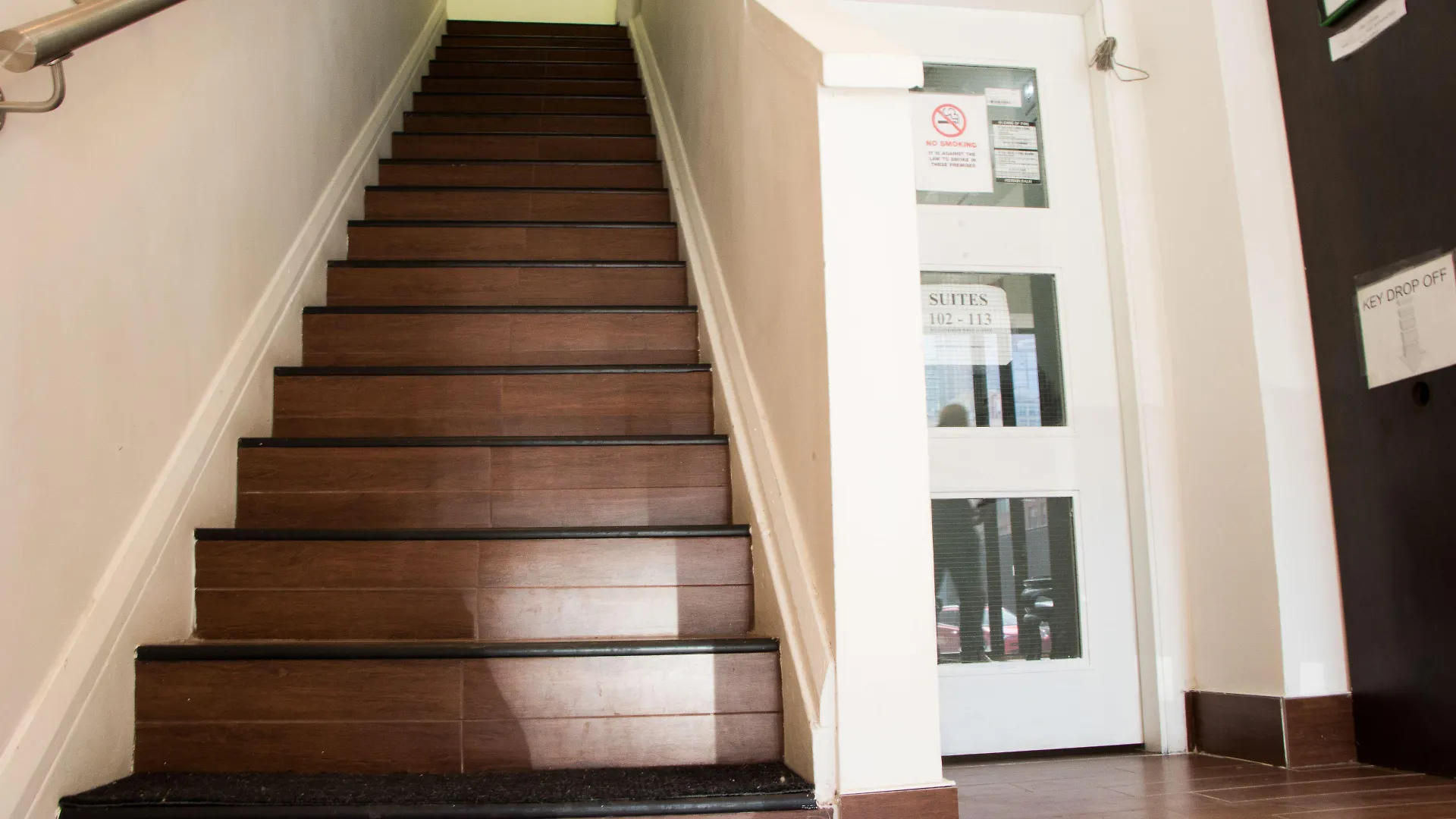 トロント セント ローレンス レジデンス アンド スイーツホステル カナダ