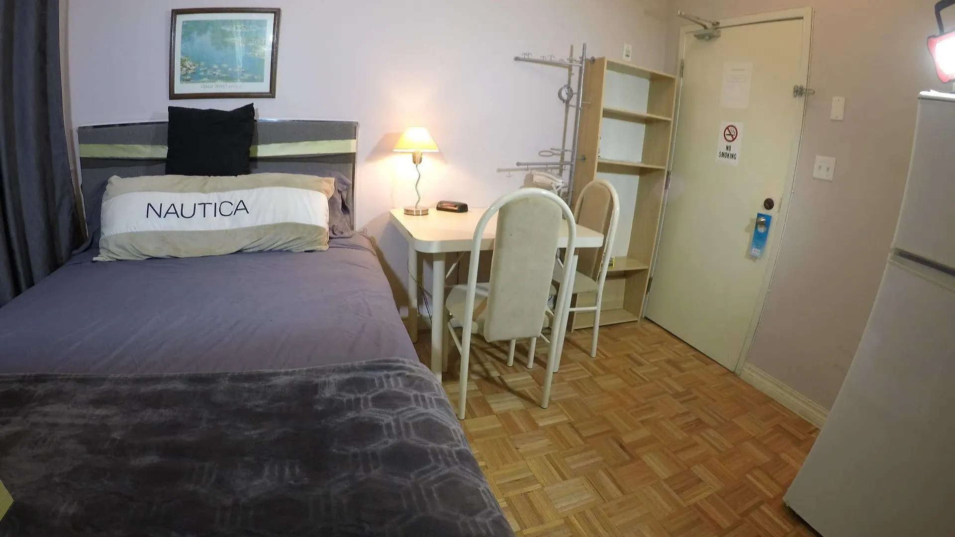 トロント セント ローレンス レジデンス アンド スイーツホステル ホステル